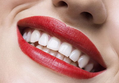 拔牙矫正牙齿会影响脸型吗【拔牙矫正牙齿年龄大了有影响吗】